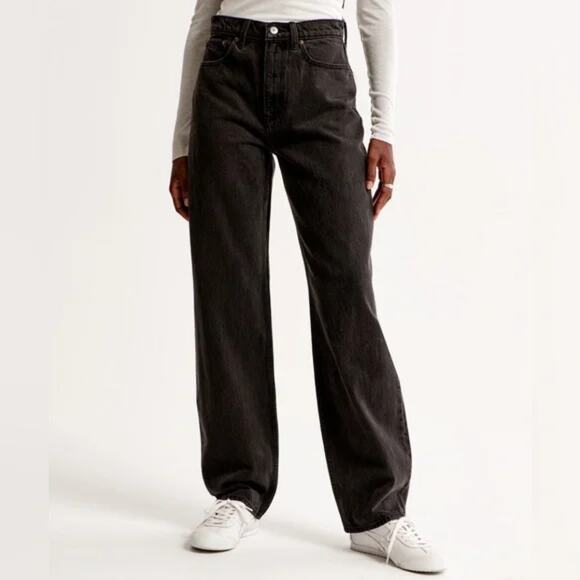 Abercrombie & Fitch Womens High Rise Taper Jean Curve Love Size 2 Long Black - Picture 1 of 13